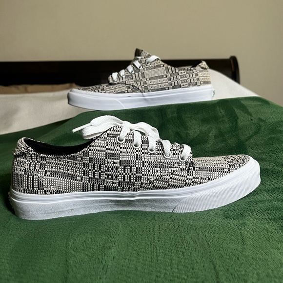 Vans Black and White Patterned Sneakers - Picture 8 of 10